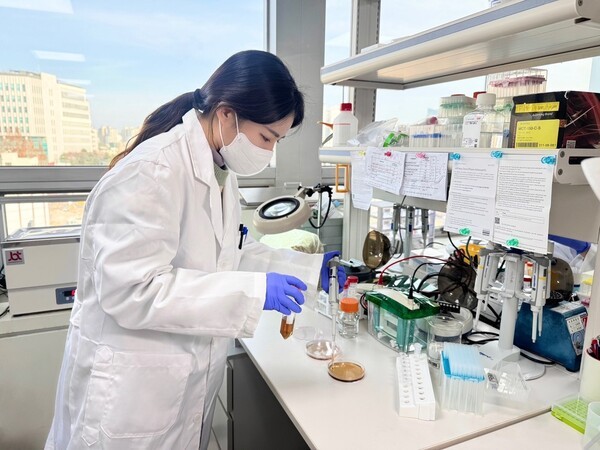 마이크로젠타스, 맥주효모 엑소좀 미국 화장품협회 ICID 신규 등재 - 뉴스 썸네일 이미지