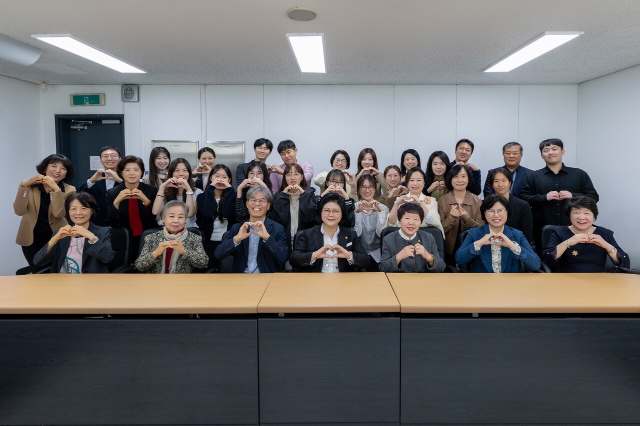 숙명약대 동문회, 2학기 장학금 수여...후배 위한 나눔 지속 - 뉴스 썸네일 이미지